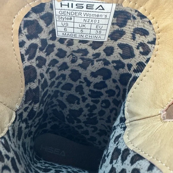 Sea Leopard Print Women's Boots - Picture 3 of 4